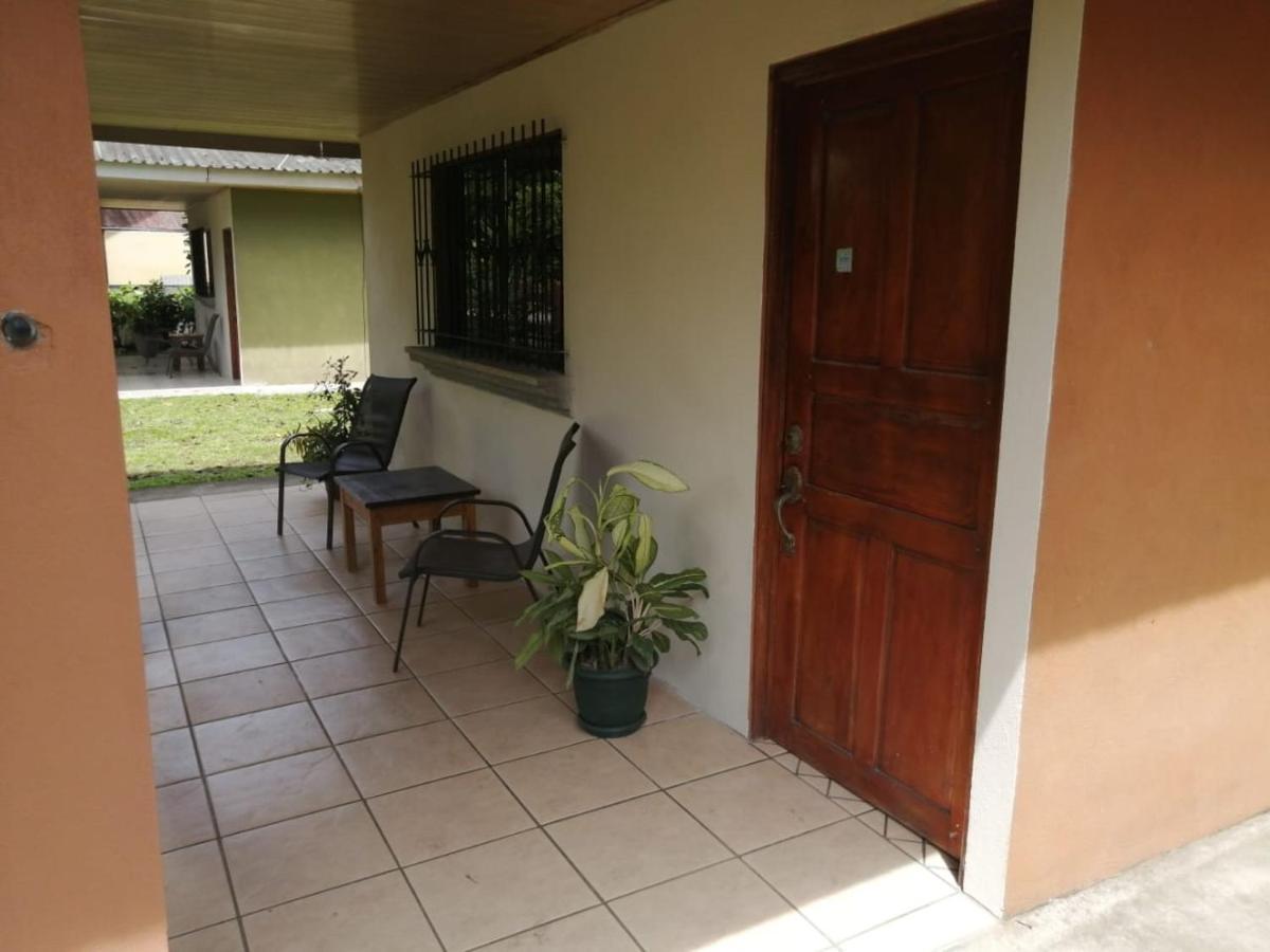 Cahuita Lodge Экстерьер фото