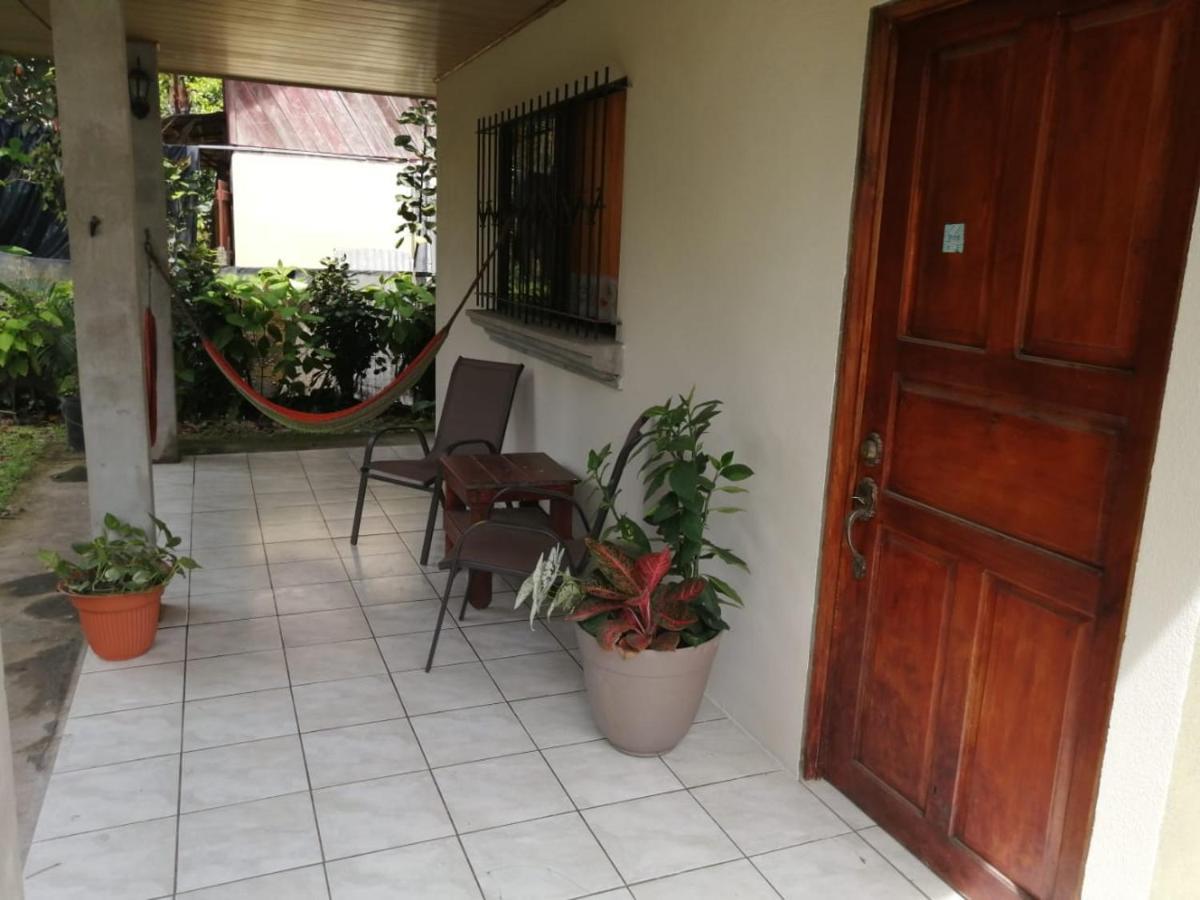 Cahuita Lodge Экстерьер фото