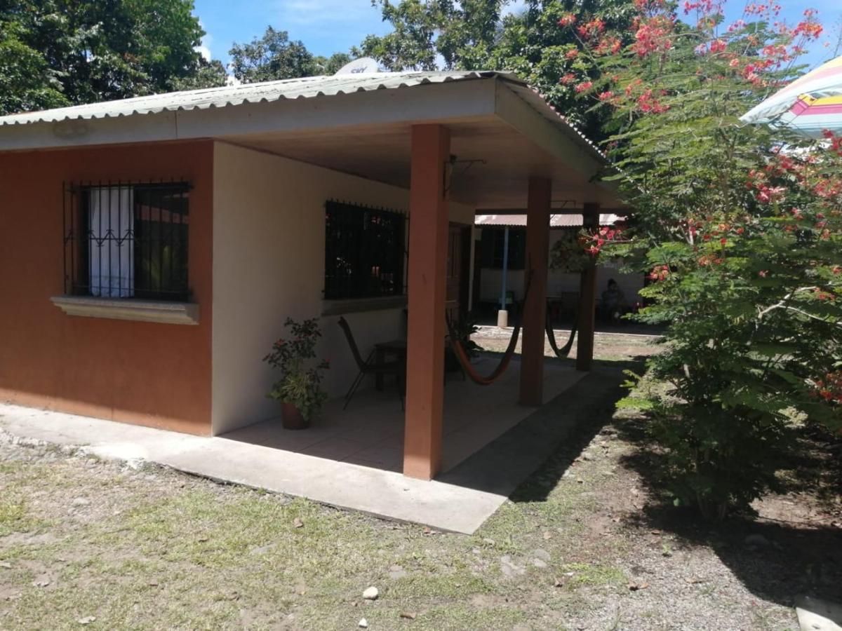 Cahuita Lodge Экстерьер фото