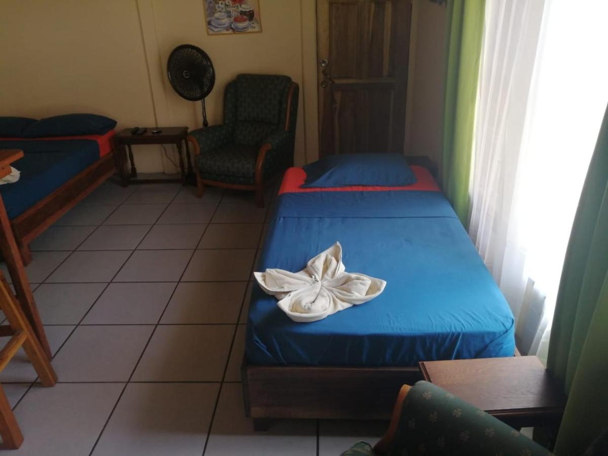Cahuita Lodge Экстерьер фото
